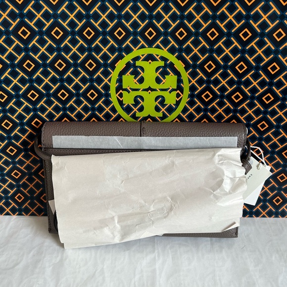 Tory Burch McGraw Wallet Crossbody Bag Silver Maple Gold Taupe Grey Gray - Picture 15 of 16